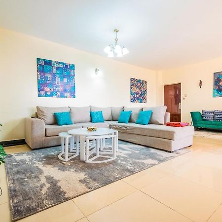 Art-Inspired 3Br Apartment Nairobi Exterior foto